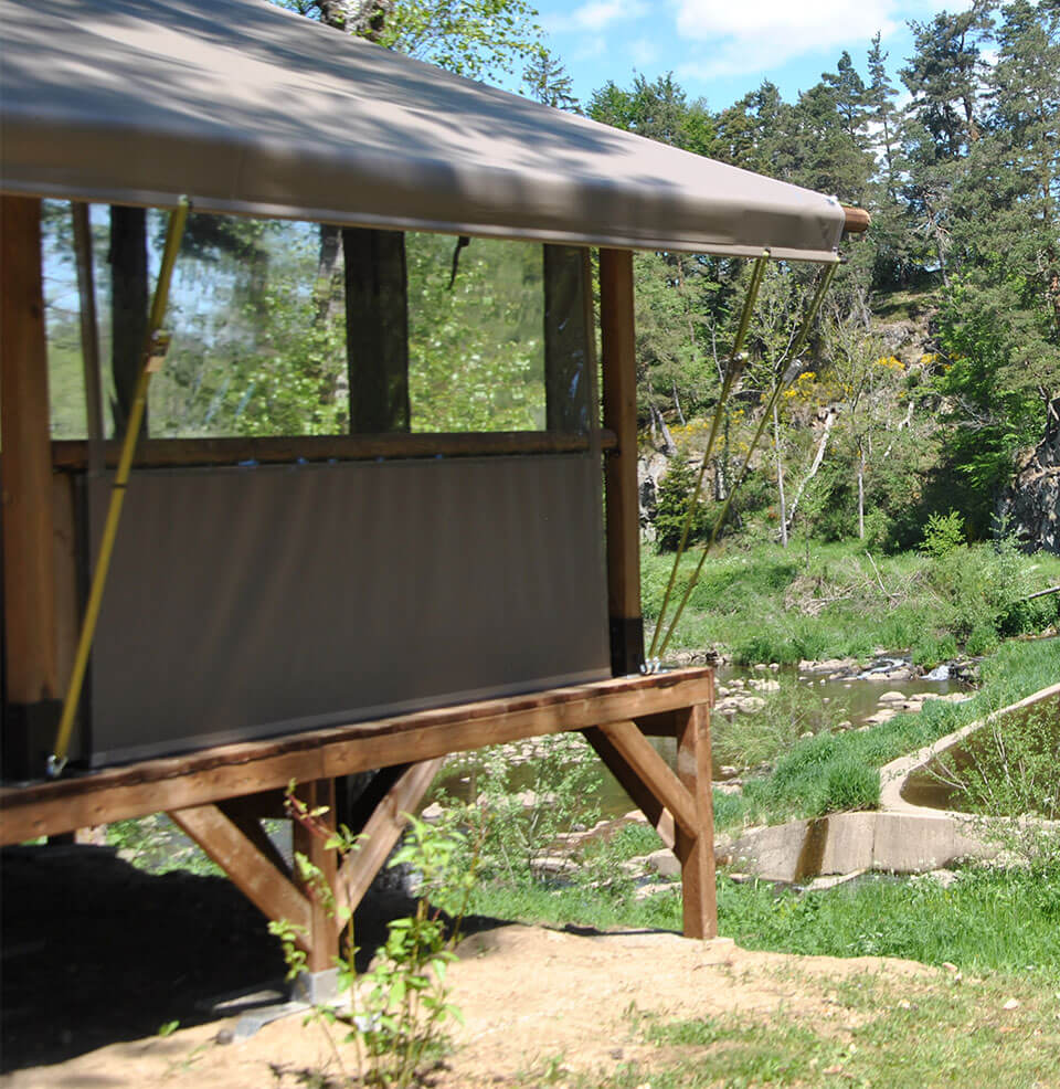 Trapper Safari Tent: unusual accommodation near Le Puy-en-Velay